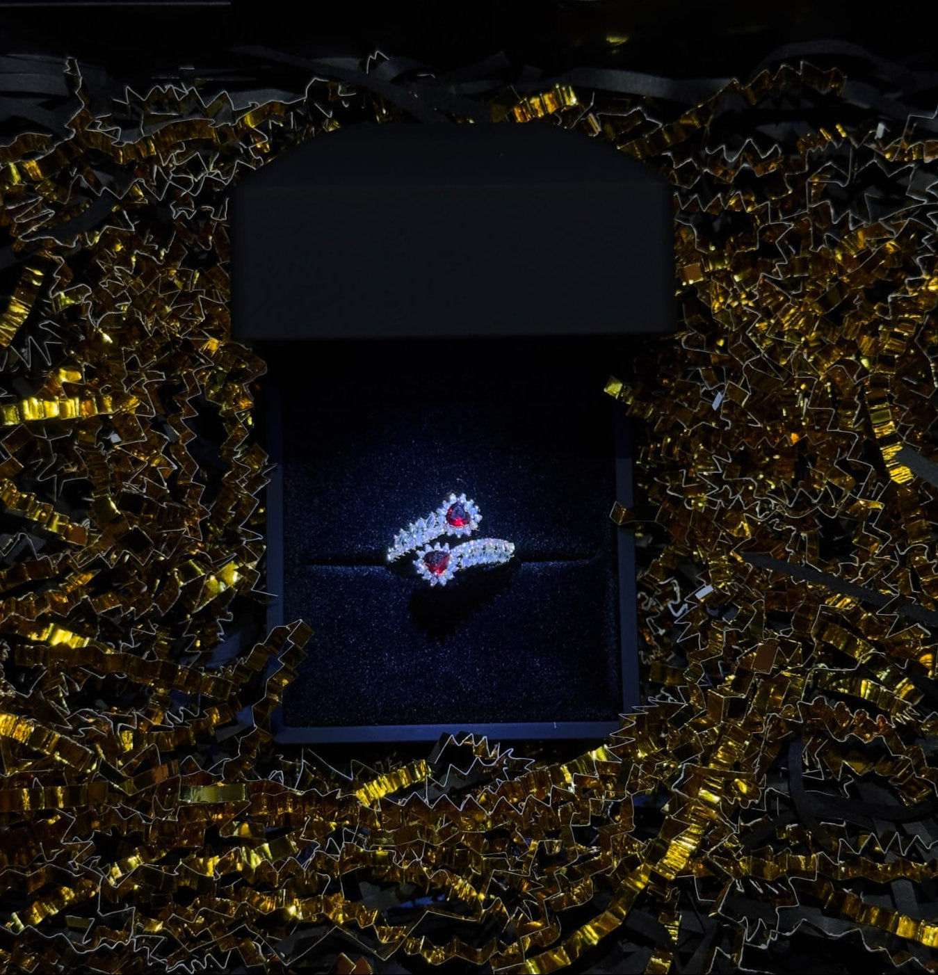 Inel Adjustabil Royal Ruby Kiss